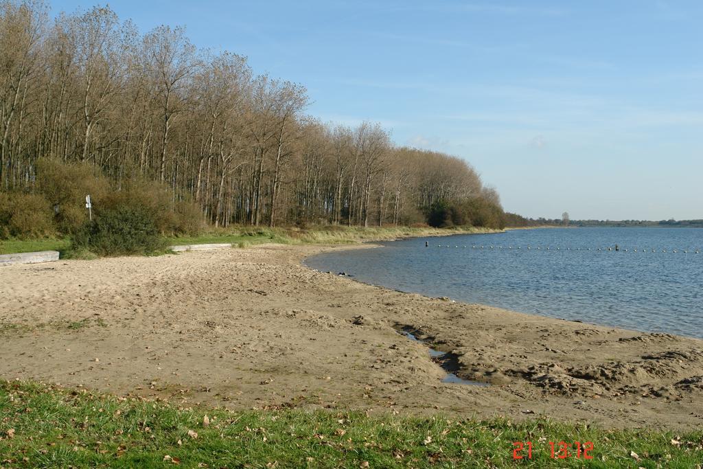 Apart Hotel Het Veerse Meer Kortgene Esterno foto